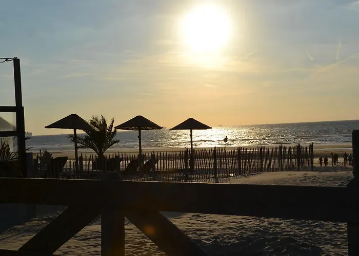 In With Nautical Charm Vakantiehuis