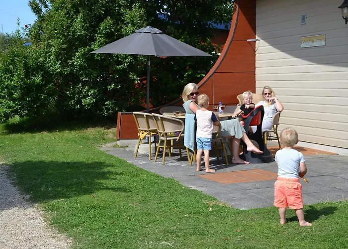 In With Nautical Charm Vakantiehuis s-Gravenzande