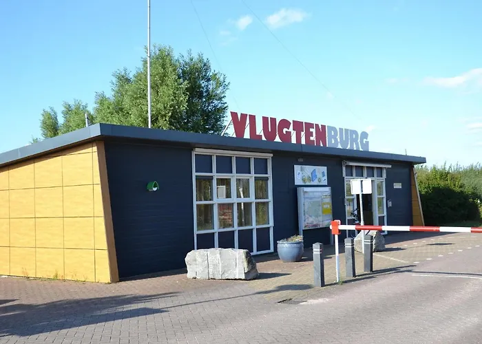 Vakantiehuis In With Nautical Charm s-Gravenzande