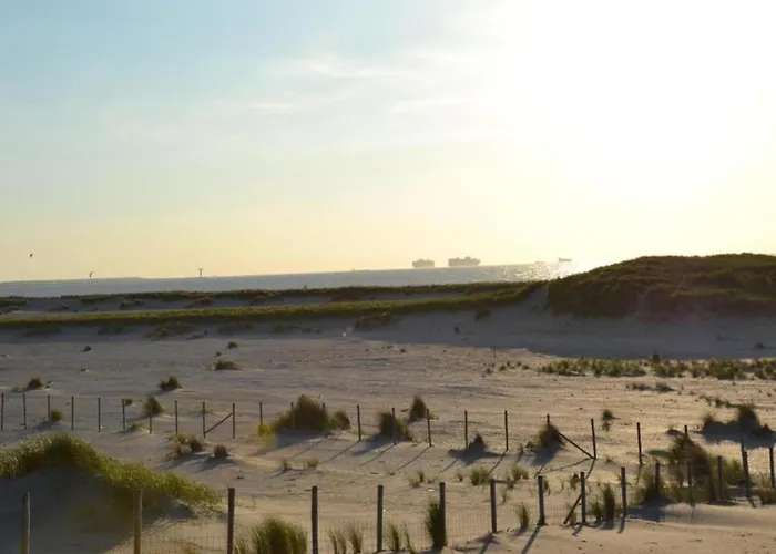 Vakantiehuis In With Nautical Charm